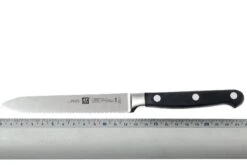 Zwilling Professional ''S'' Cuchillo De Salchichas 13 Cm -Yaxell Tienda ZW31025 130 04 zwilling professionals 31025 130 worstmes d4